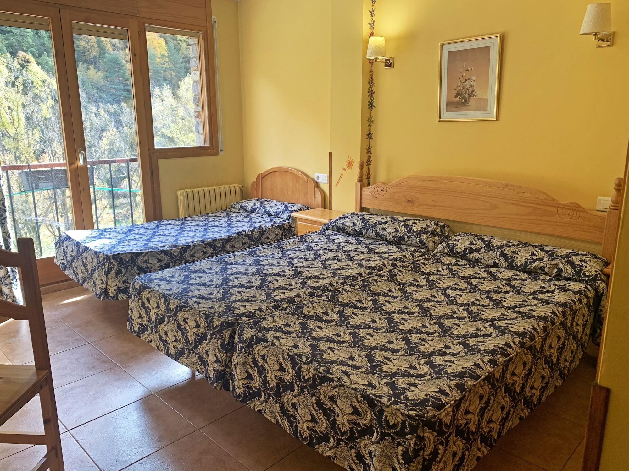 Hotel Antic La Cortinada Kültér fotó