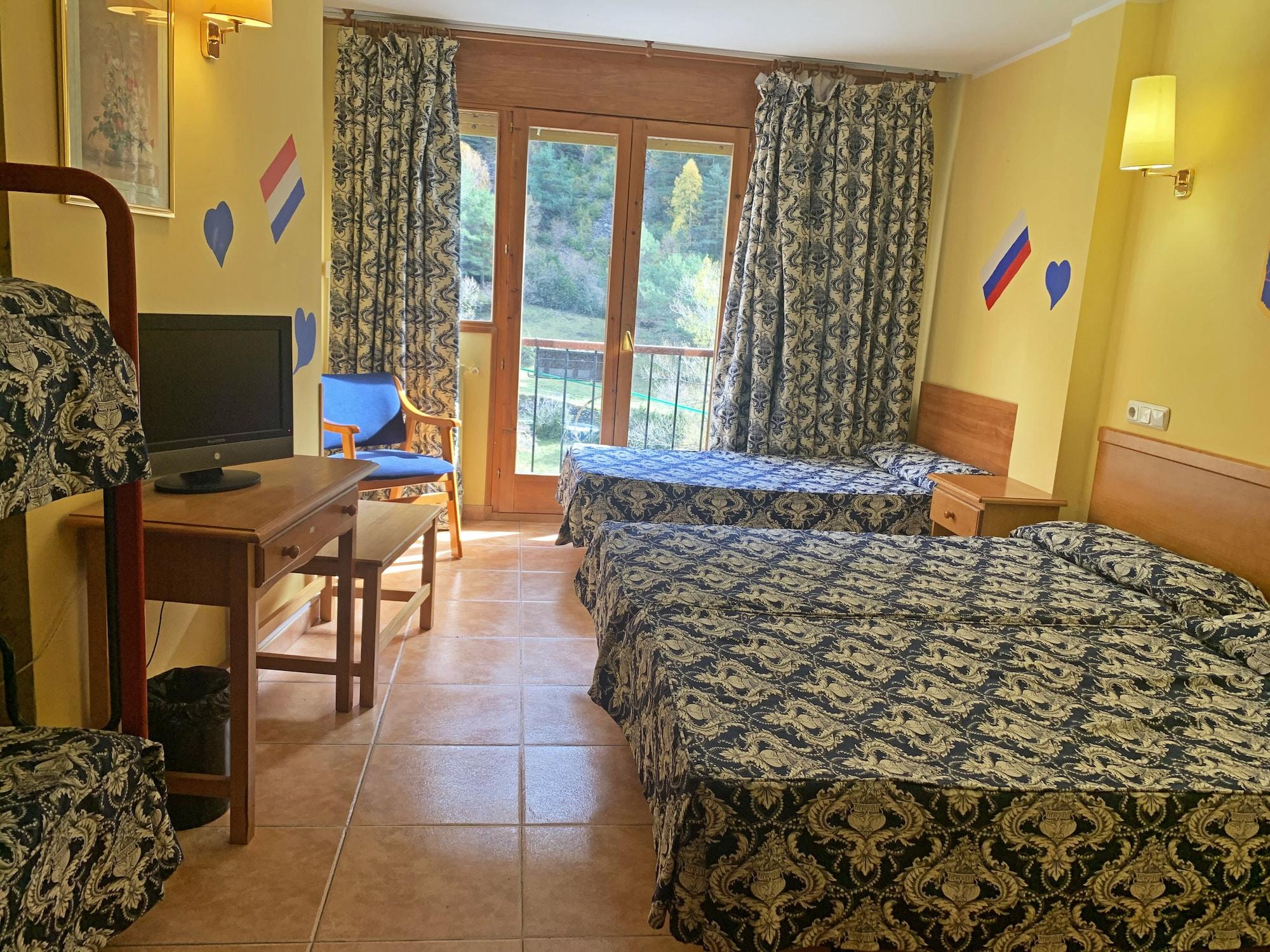Hotel Antic La Cortinada Kültér fotó