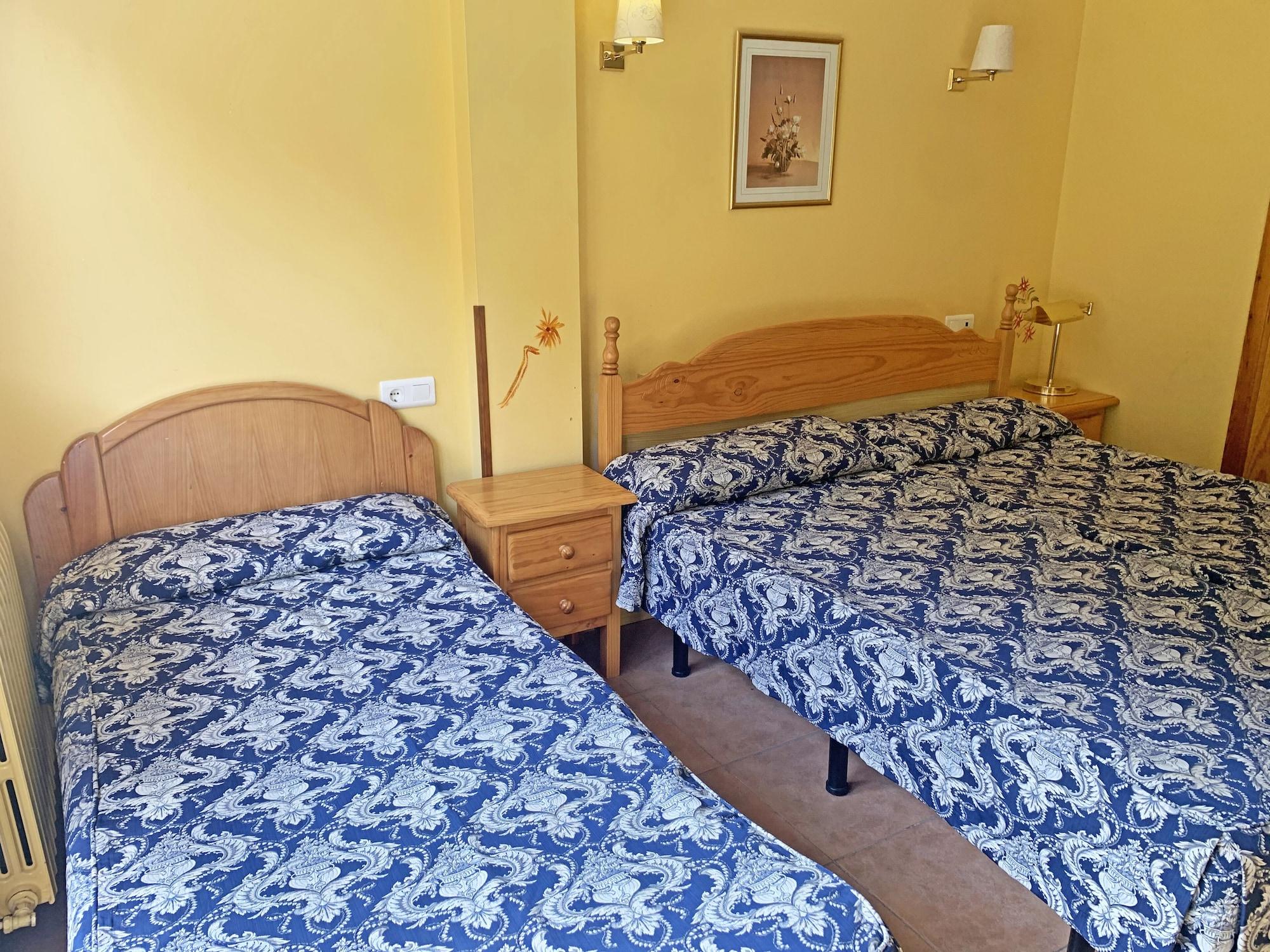 Hotel Antic La Cortinada Kültér fotó