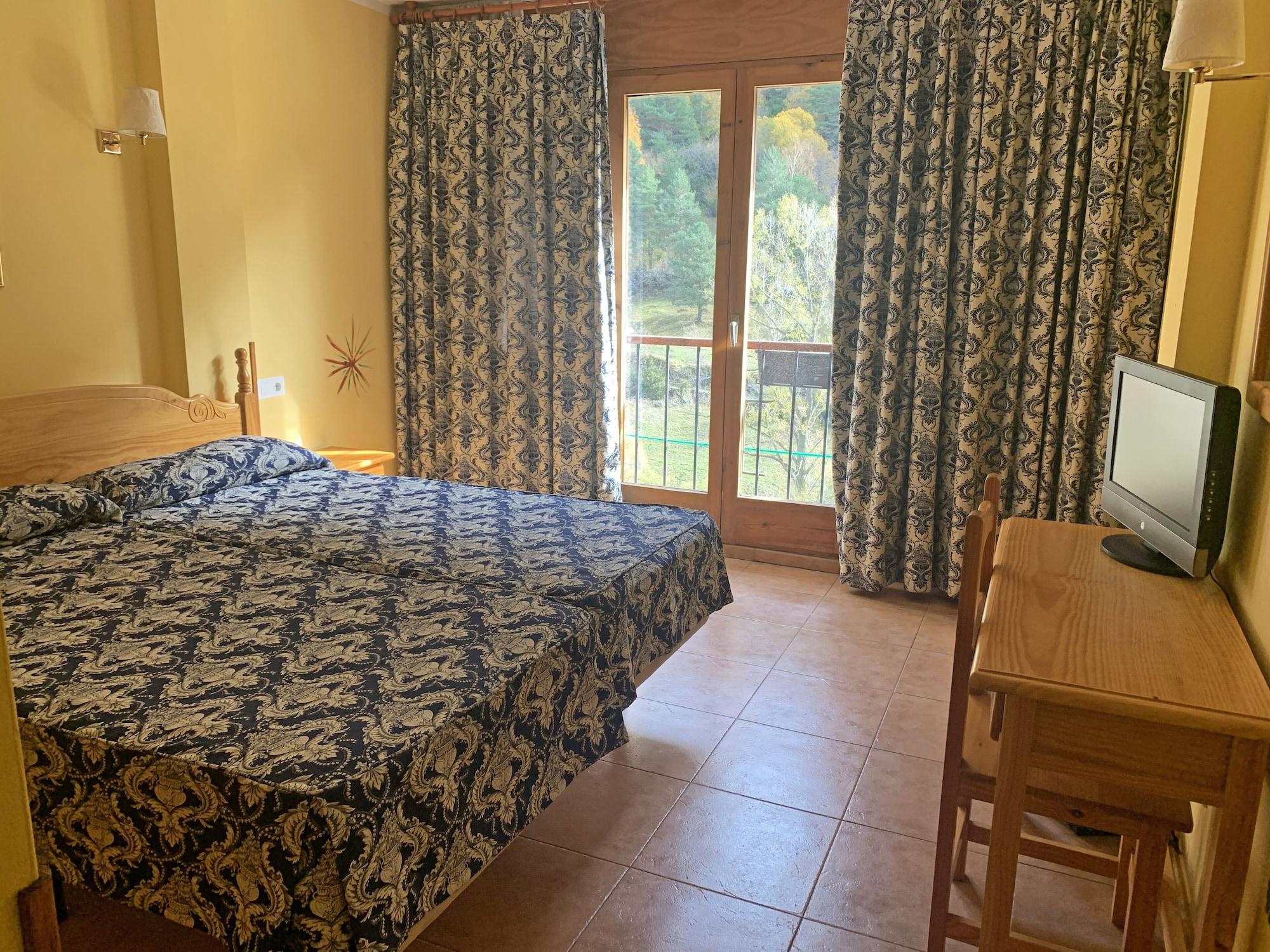 Hotel Antic La Cortinada Kültér fotó